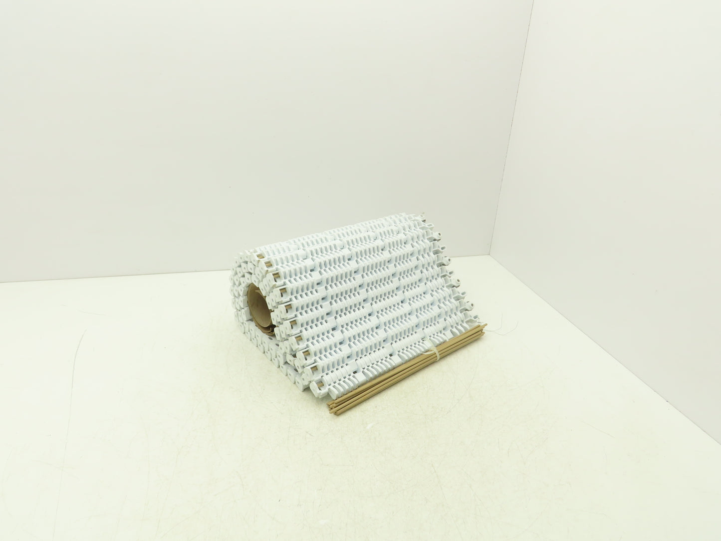 Intralox Open Grid Radius Curve Conveyor Belt 15"W x 60"L White w/Edge Bearings