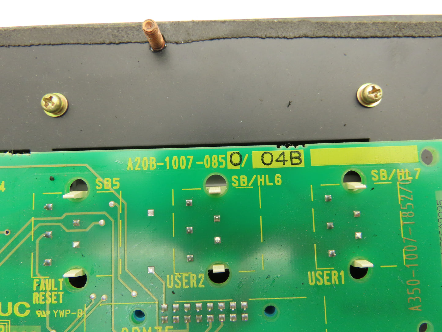 Fanuc A05B-2452-C151 CNC HMI Control Panel Push Button With E-Stop & Key