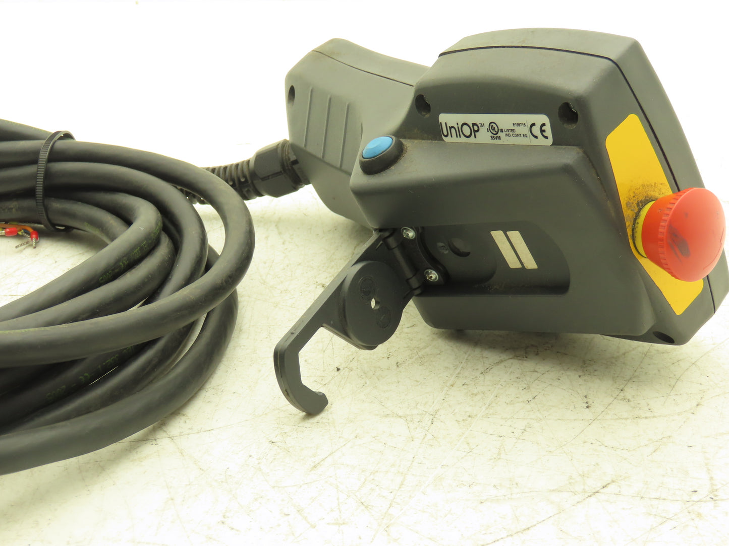 UniOP ePALM10-0061 Handheld Robot Teach Pendant HW v. 41B1 SW v. 5.30-FW32