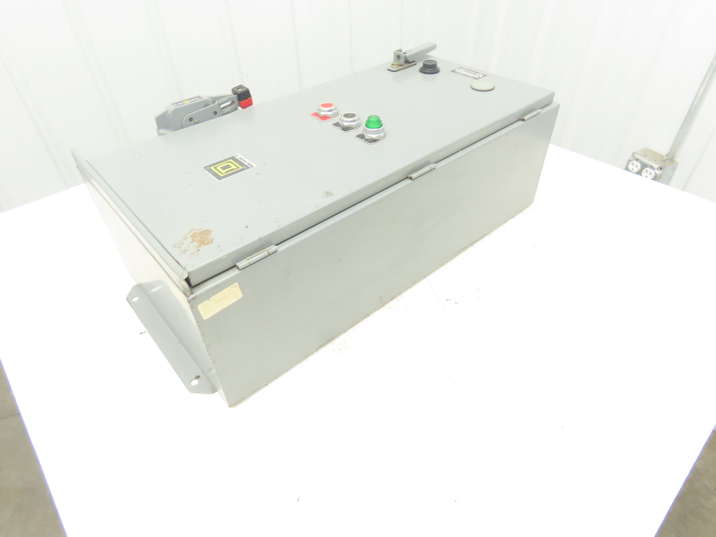 Square D 8536SC03 Combination Motor Starter NEMA Size 1 10HP 460V 3R Enclosure