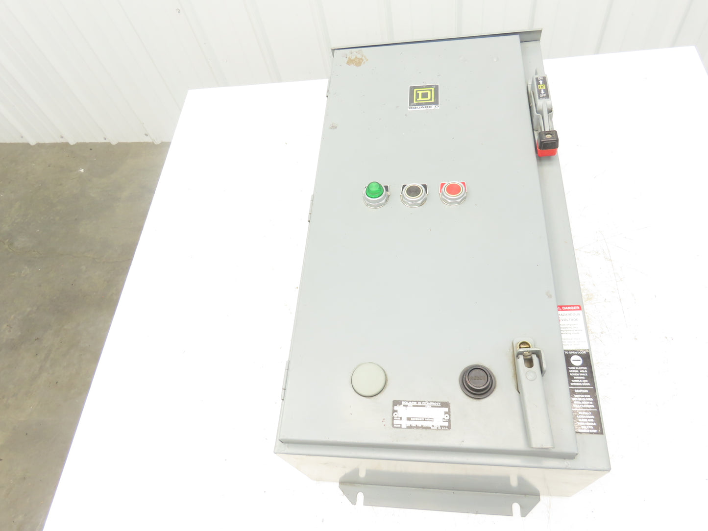 Square D 8536SC03 Combination Motor Starter NEMA Size 1 10HP 460V 3R Enclosure