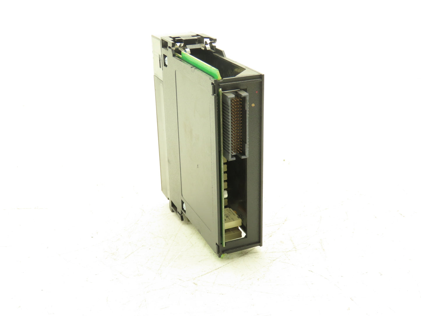 Allen Bradley 1756-OW16I ControlLogix 16PT Relay Isolated Output 24VDC Rev 3.2