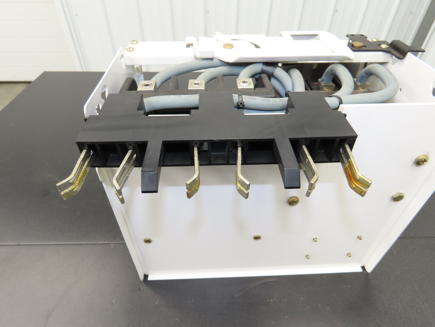 Siemens LS-237020 Bucket Breaker MCC Fused Motor Disconnect 600V 75Hp