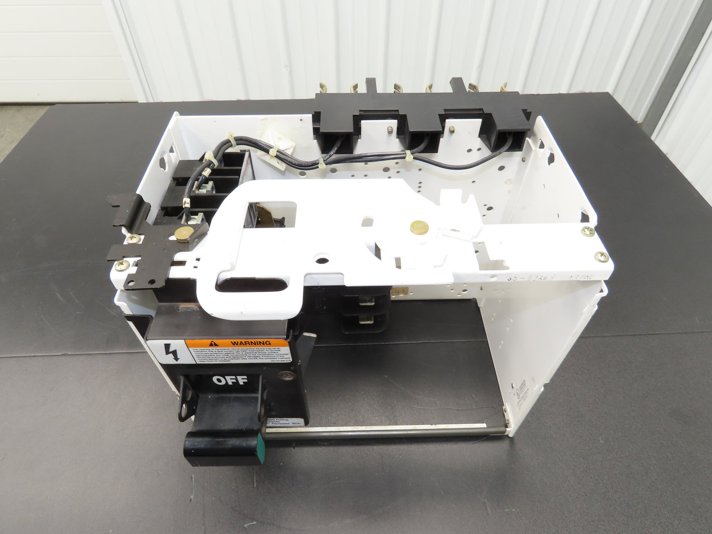 Siemens MCS603L Combination Bucket Breaker MCC Fused 600VAC 3Ph No Starter