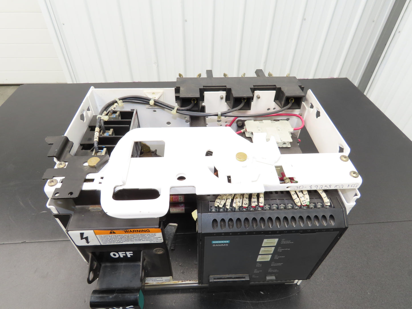 Siemens SAM0R0F000000 Combination Bucket Breaker MCC Fused 10Hp 600VAC 3Ph