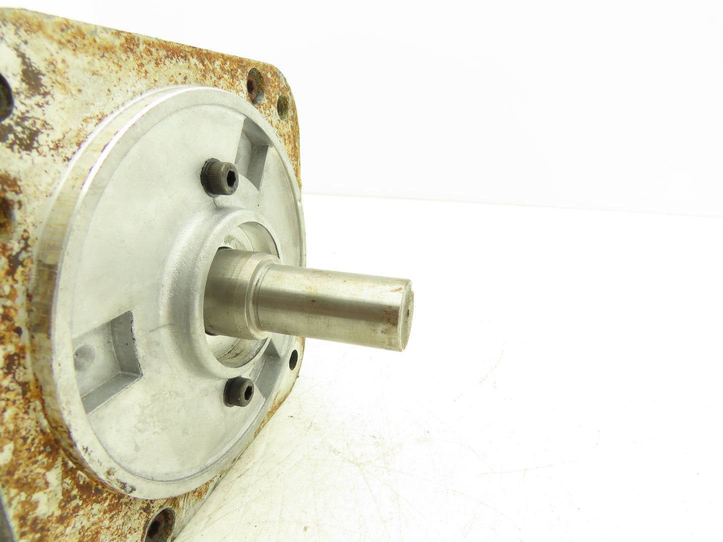 Yaskawa USAGED-09A22K AC Servo Motor 0.85kW 3PH 1500 RPM Encoder UTOPH-81AWF