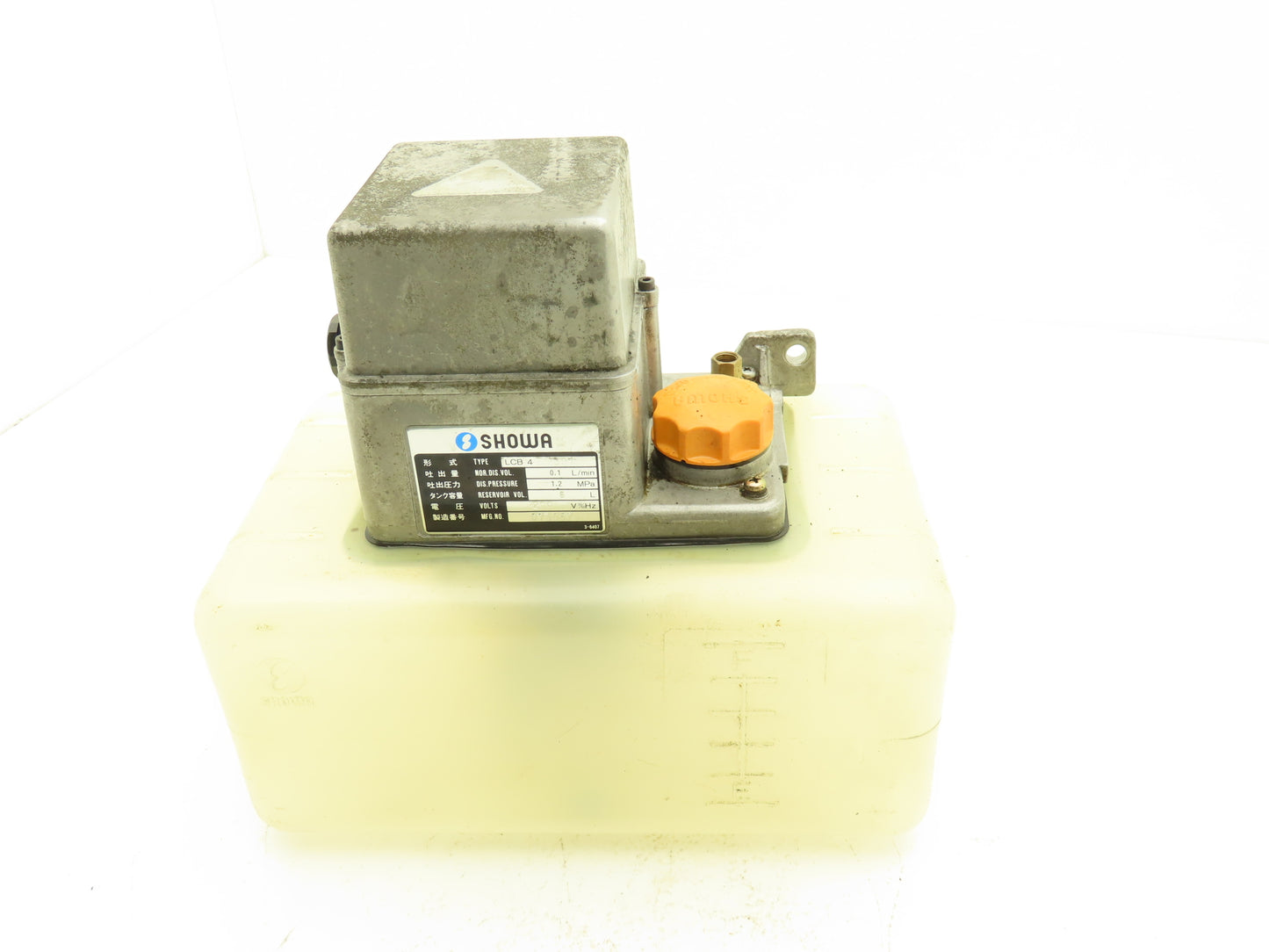 Showa LCB 4 Lubrication Oil Pump Machine Oiler 6L Tank 0.1 L/Min 200V
