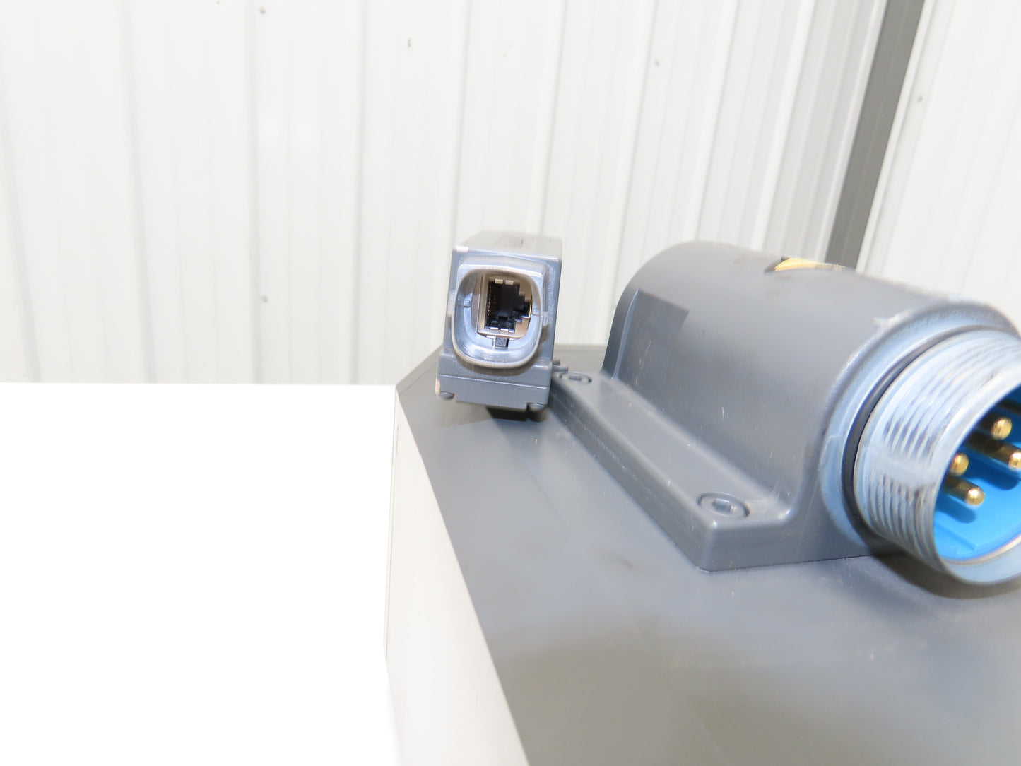 Siemens 1FT6086-8AF71-4FB0 SIMOTICS S Servo Motor 315V 27 Nm 7900RPM 24VDC Brake