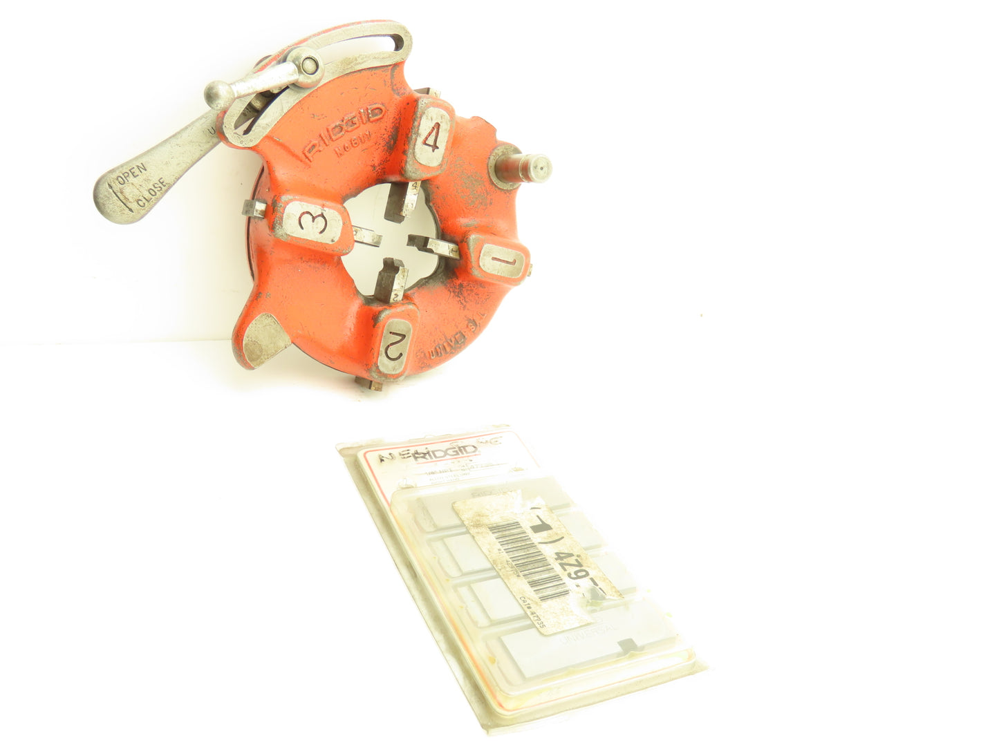 Ridgid 811 Die Head Universal Quick Opening 1/8"-2" NPT 1/"-2" Bolt