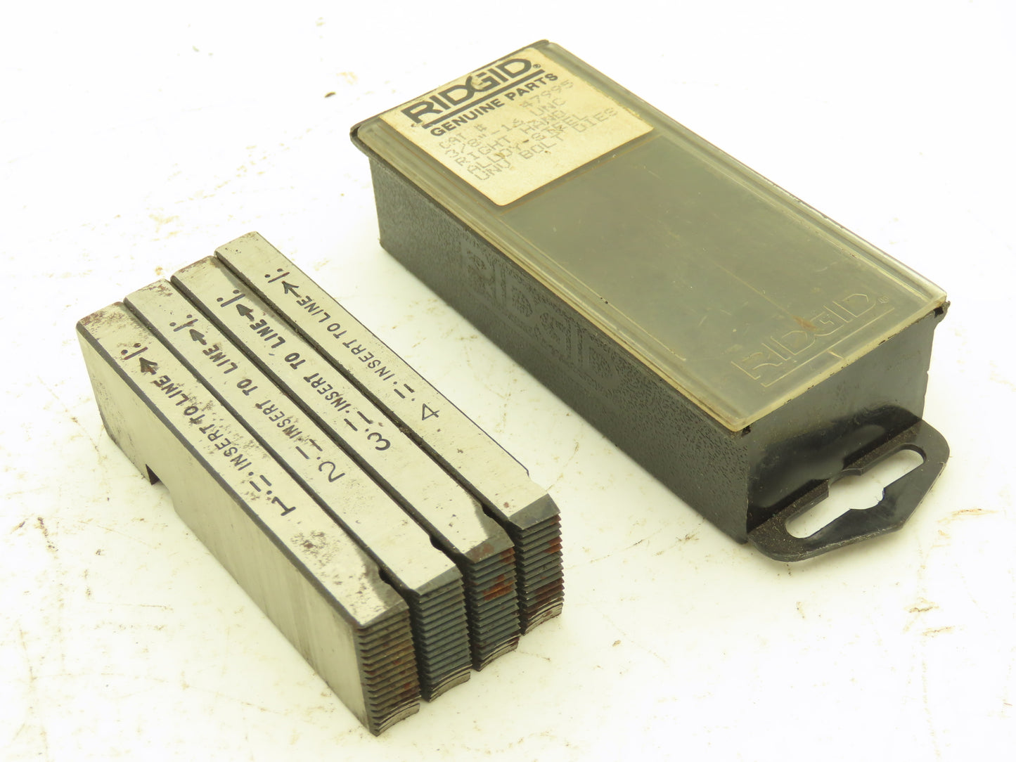 Ridgid 47995 Bolt Dies 3/8"-16 UNC Right Hand Alloy-Steel