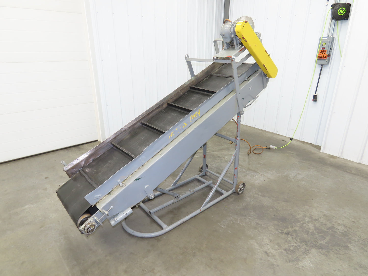 84"L Adjustable Incline Portable Parts Conveyor 16" Cleated Belt 115V 60FPM