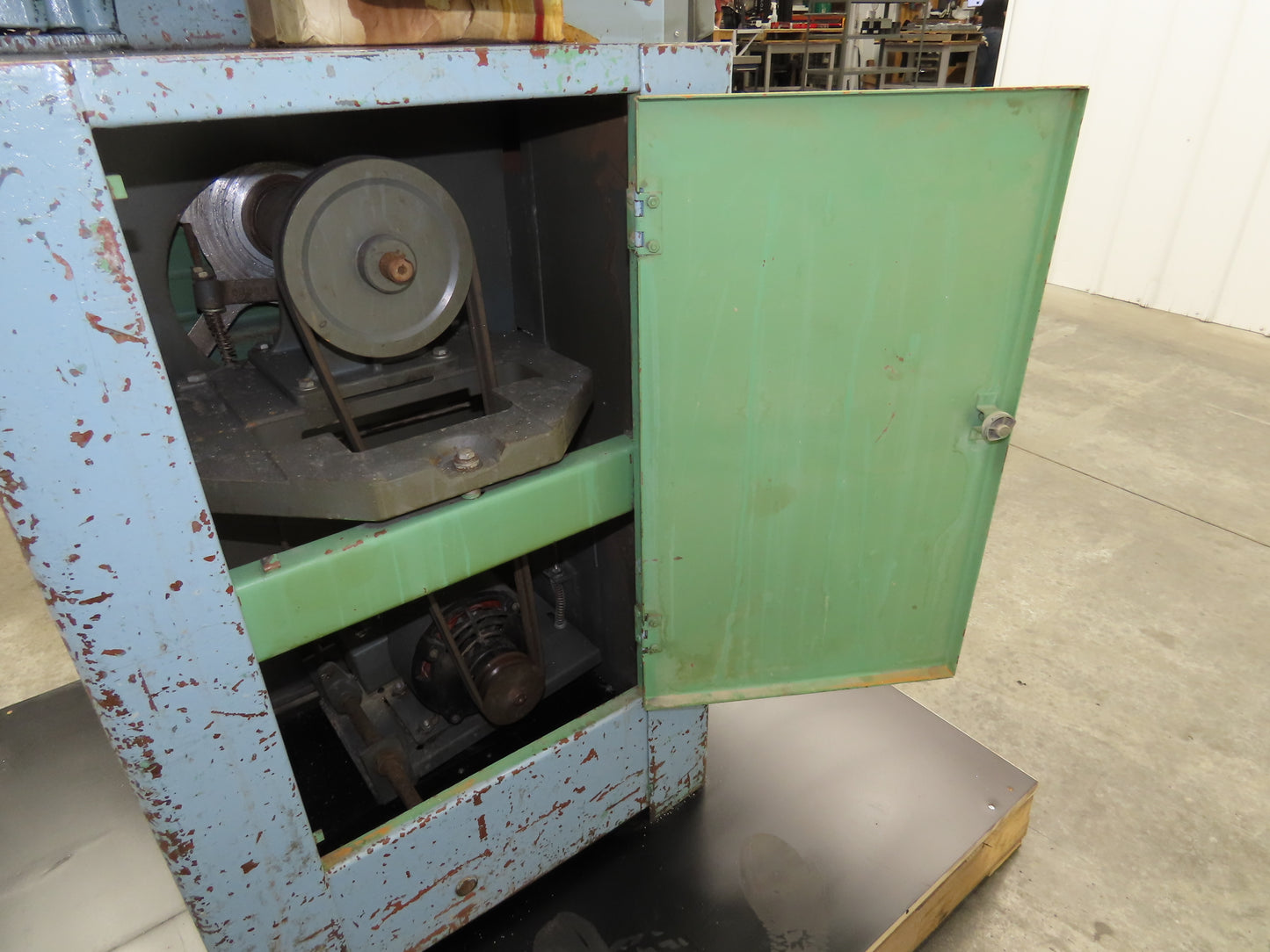 Delta Rockwell 28-350 Vertical Bandsaw 20" Wheel 1Hp 230/460V 3Ph Metal Wood