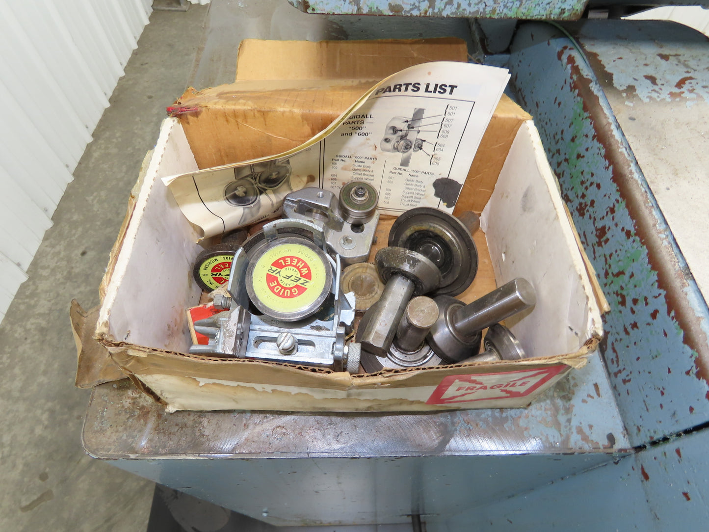 Delta Rockwell 28-350 Vertical Bandsaw 20" Wheel 1Hp 230/460V 3Ph Metal Wood