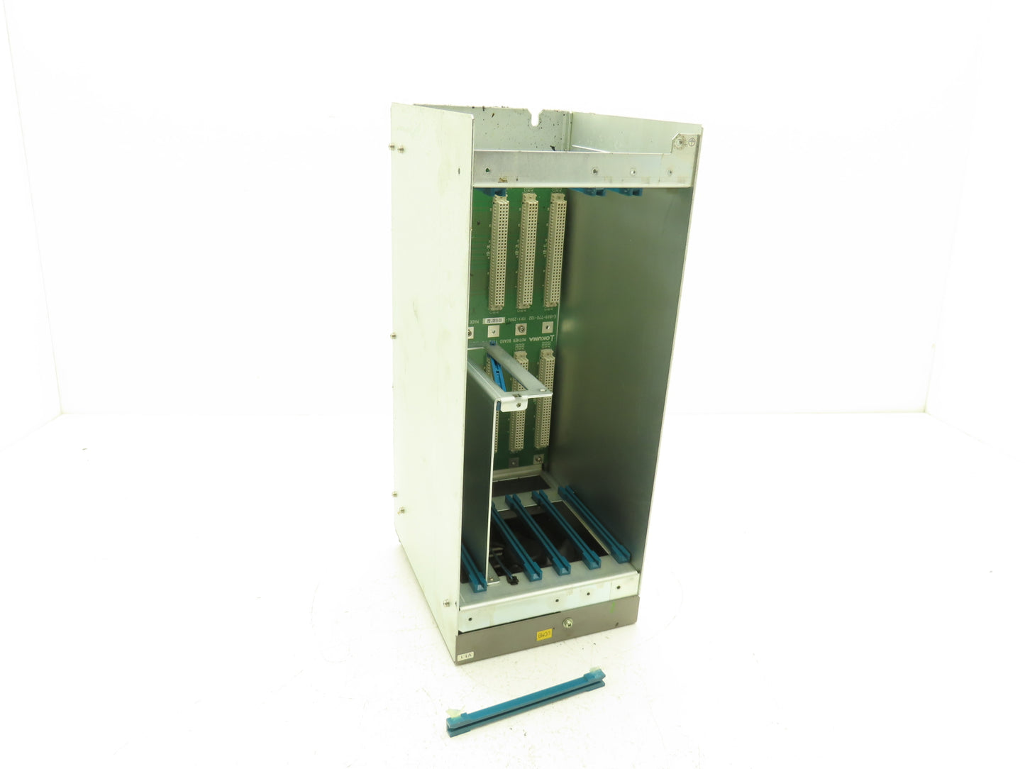 Okuma E7191-00U-002 PLC Chassis Unit with Motherboard Backplane 1911-2904