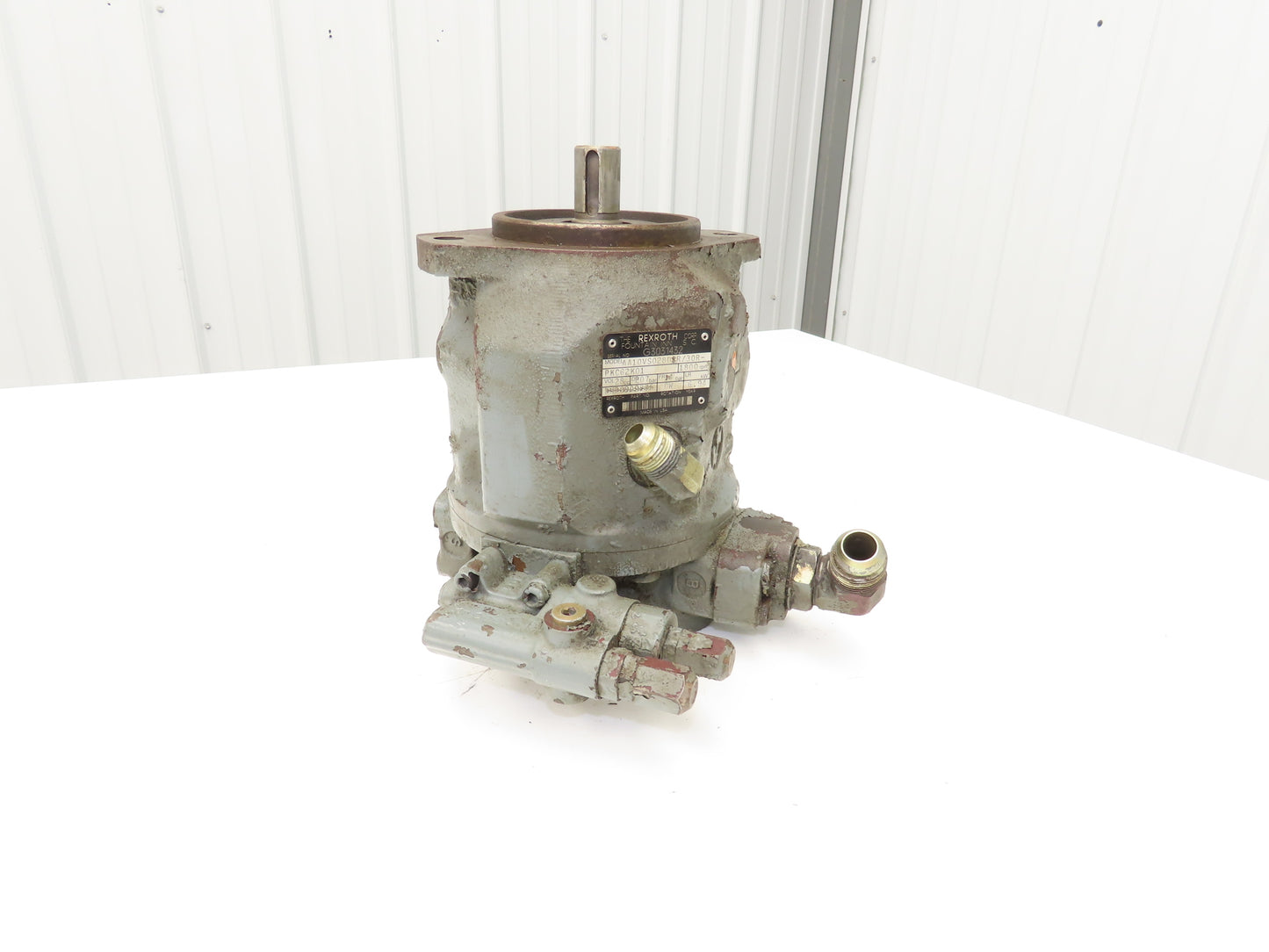Rexroth AA10VS028DFR/30R-PKC62K01 Hydraulic Axial Piston Pump 1800 RPM Vol 28cc