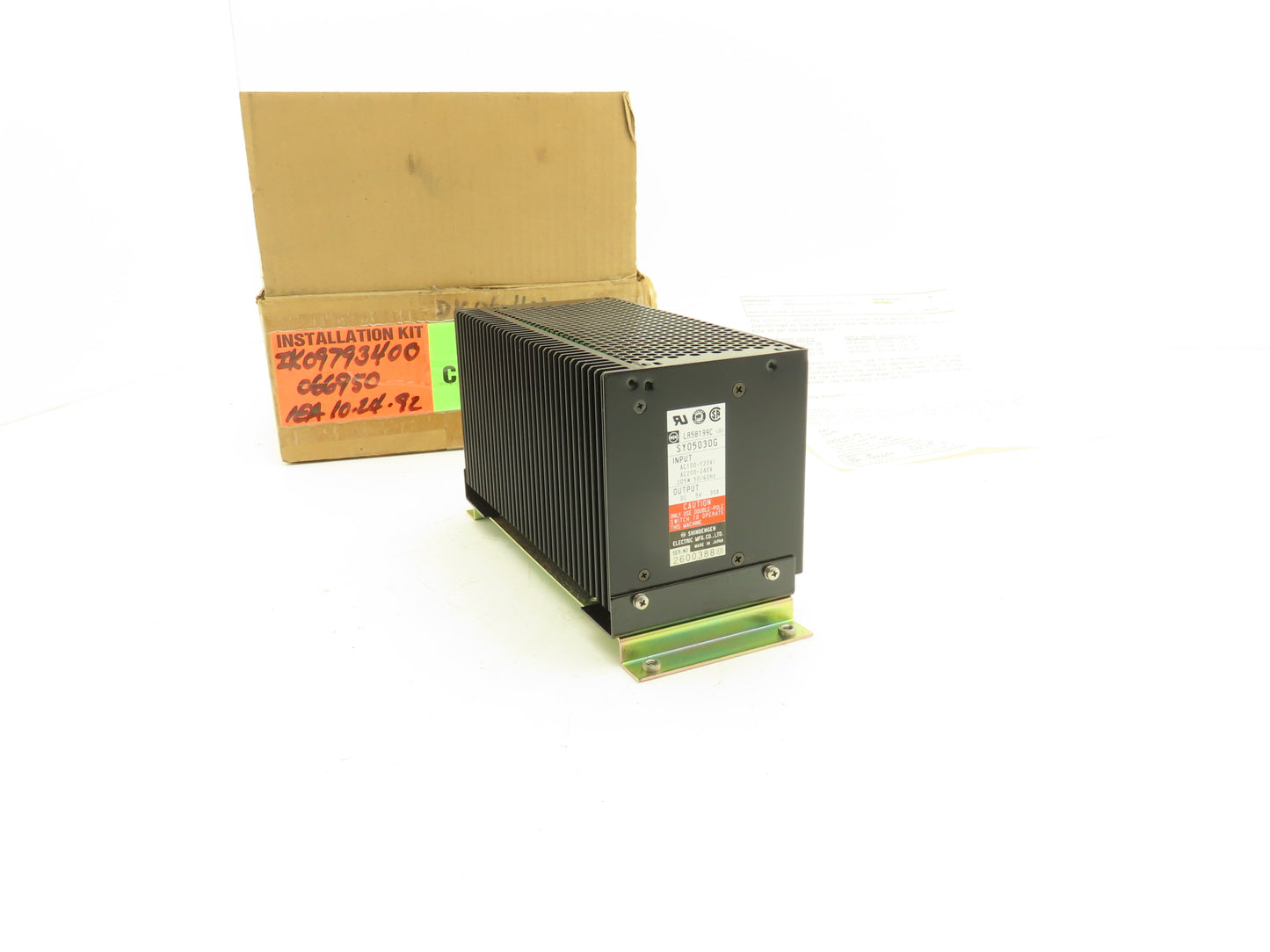 Shindengen Electric SY05030G DC Power Supply 100-240 VAC Input 5 VDC 30A Output
