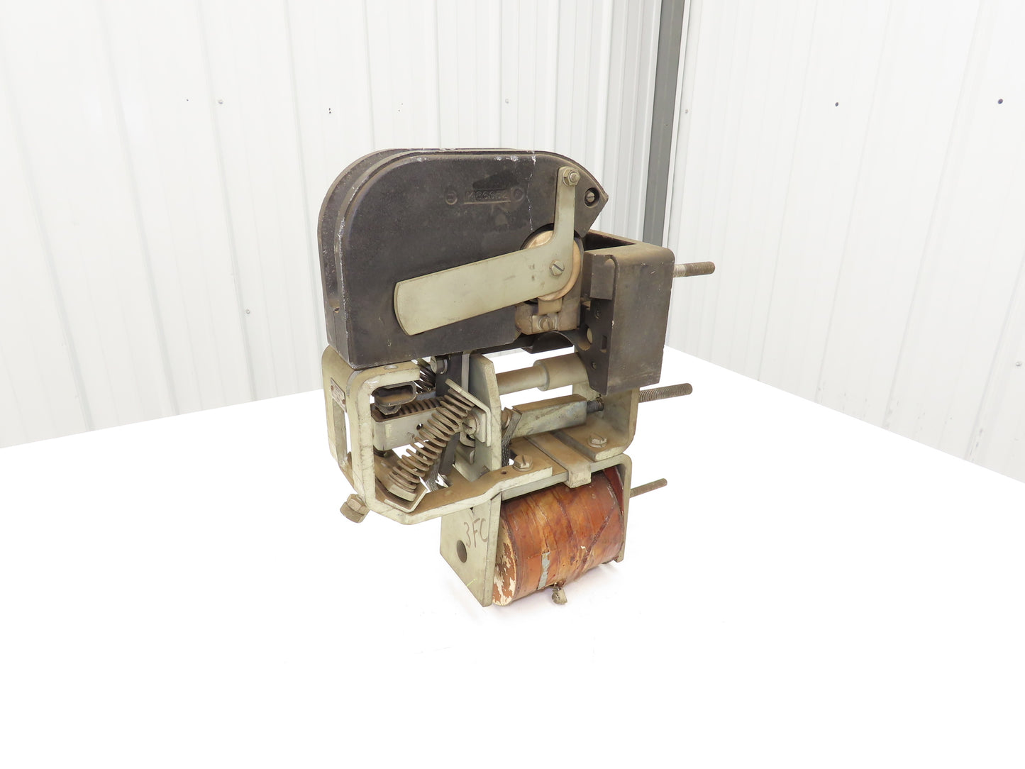 Westinghouse M-501 DC Contactor 300 Amp 600VDC Normally Closed 1745838 Coil
