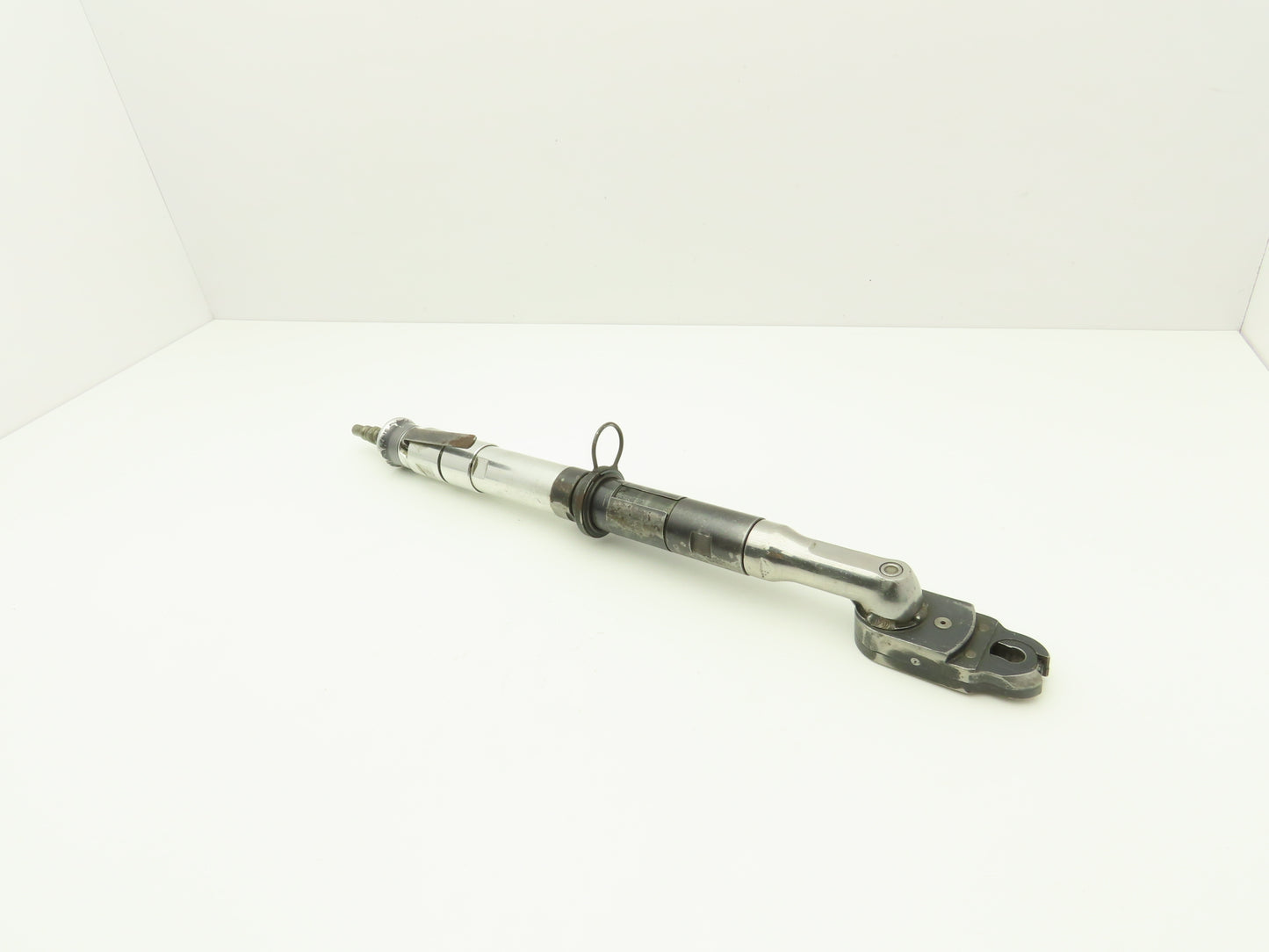 Stanley F33L74ACT-28 Pneumatic Nutrunner 13mm Drive Right Angle 306705