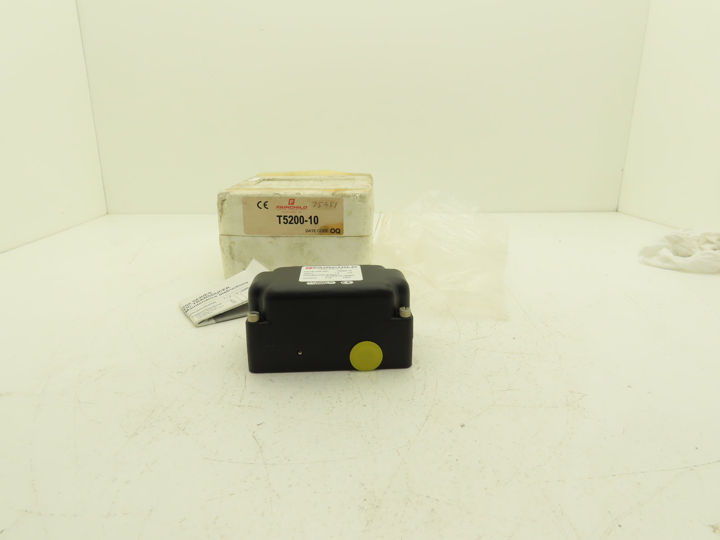 Fairchild T5200-10 Electro-Pneumatic Pressure Transducer 1-5 mA IN 3-15PSIG Out