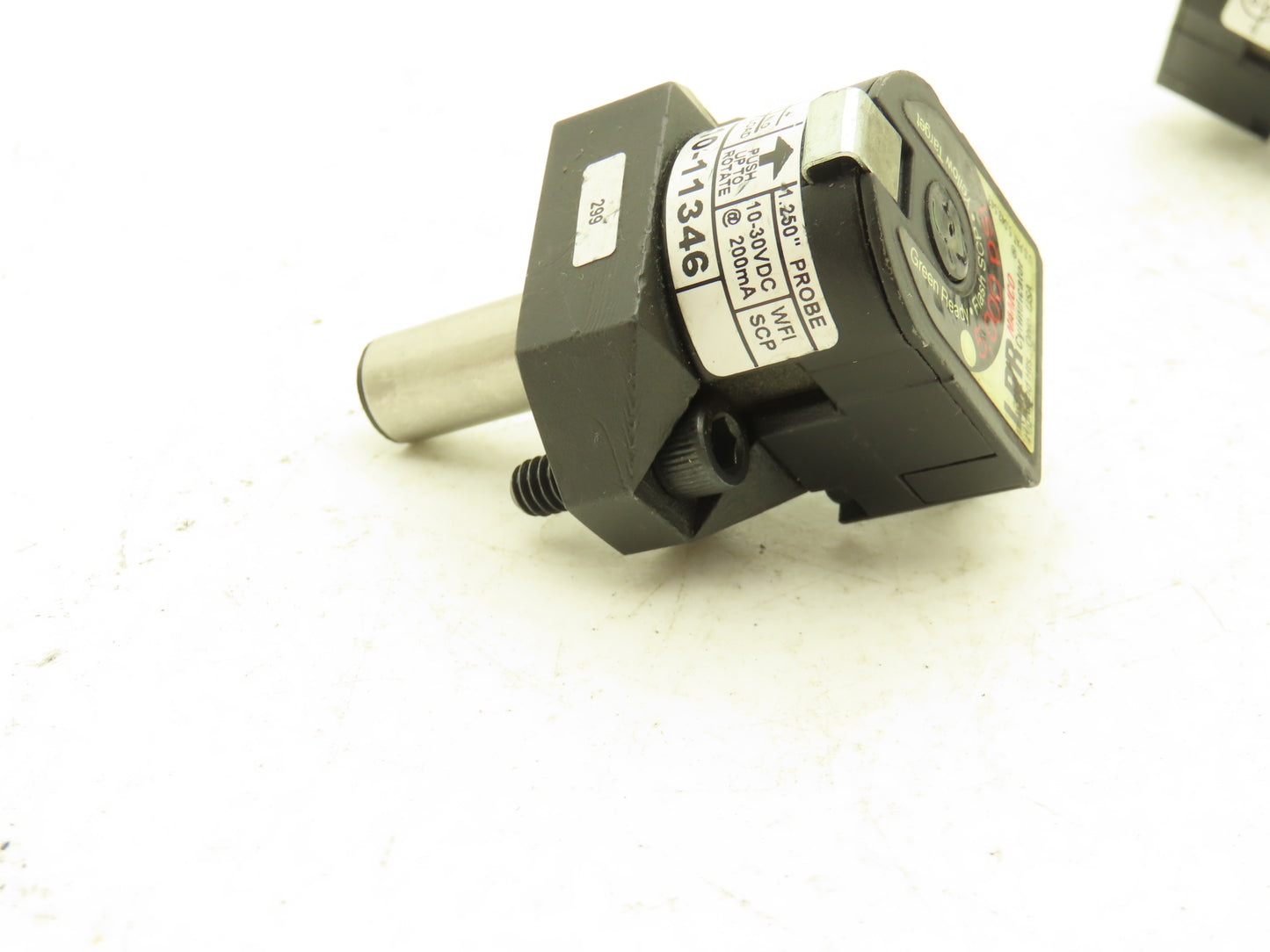 Namco EE21011346 Namco Cylindicator Hydraulic Cylinder Proximity Switch Lot of 2