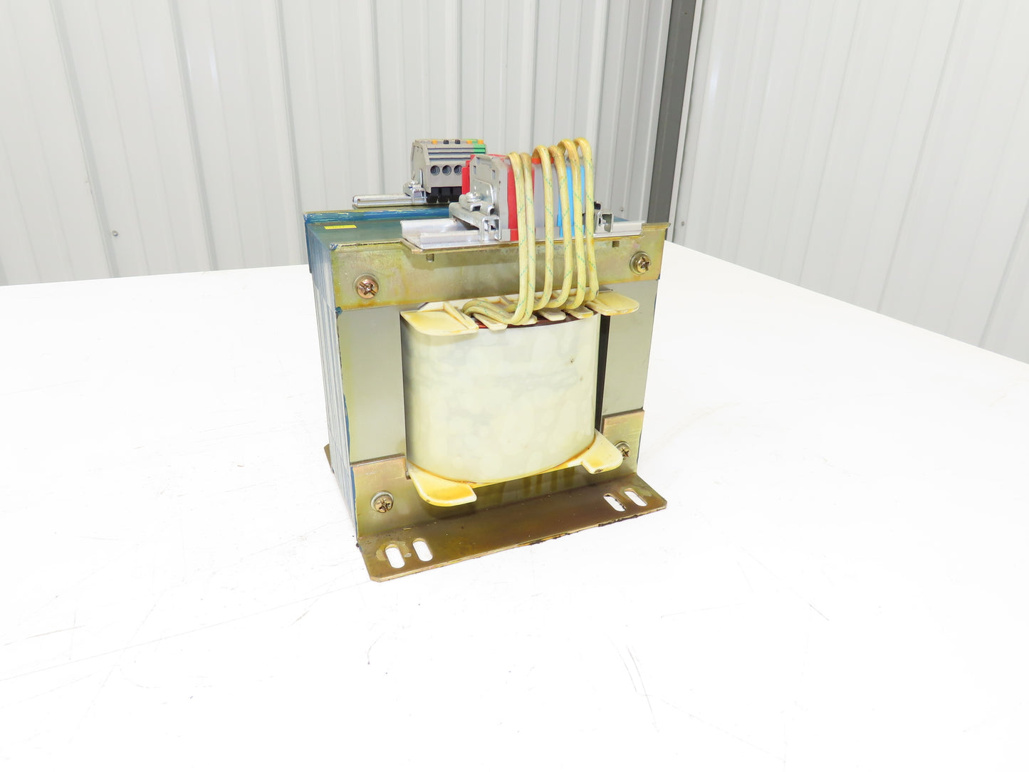 HKT EN61588-2-4 Transformer Primary 200-220V 1Ph Secondary 110V-28V/12 - 1.2KVA