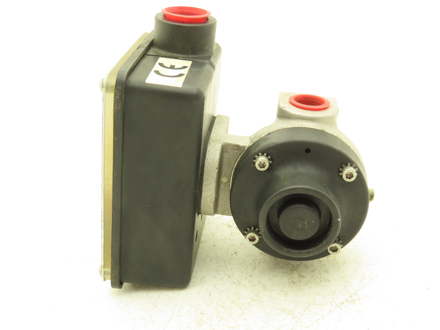 UFM 03GM-4-1500V.9-A1NR-.75D Universal Flow Meter Type 4 Monitor 1/2" NPT 3 Wire