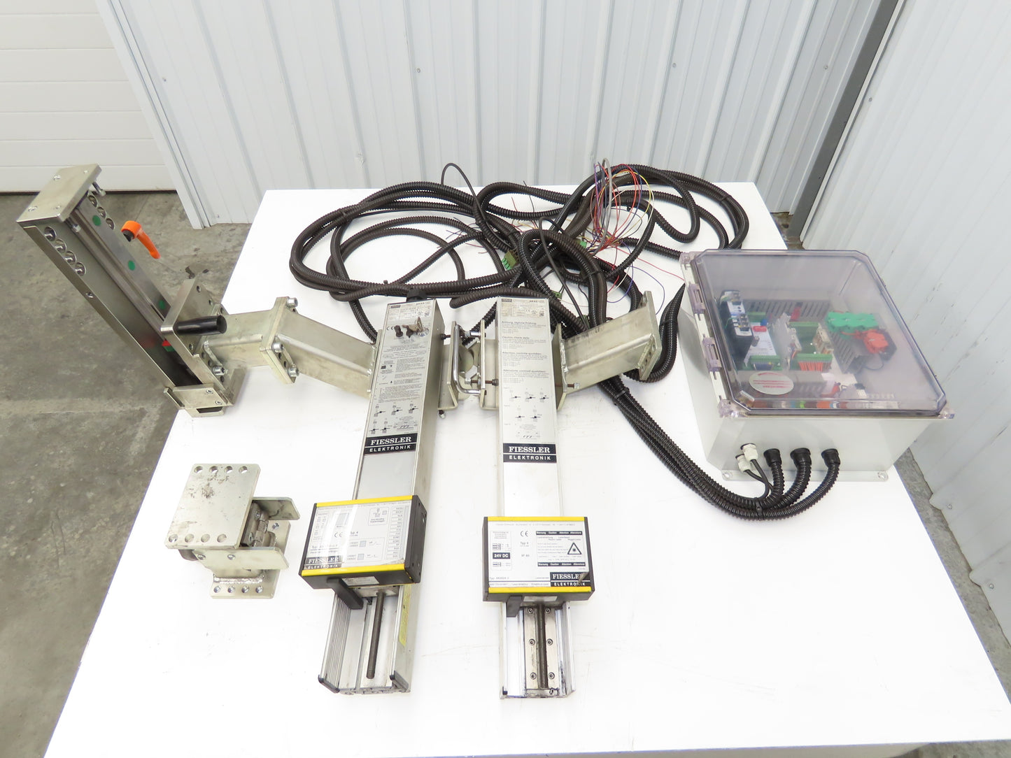 Fiessler Elektronik AKAS IIF190 E/HS Press Brake Laser Safety System