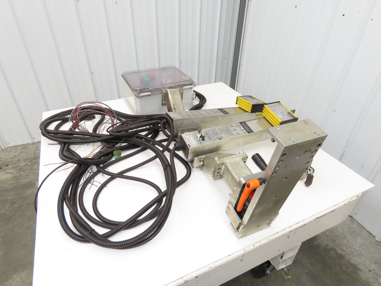 Fiessler Elektronik AKAS IIF190 E/HS Press Brake Laser Safety System