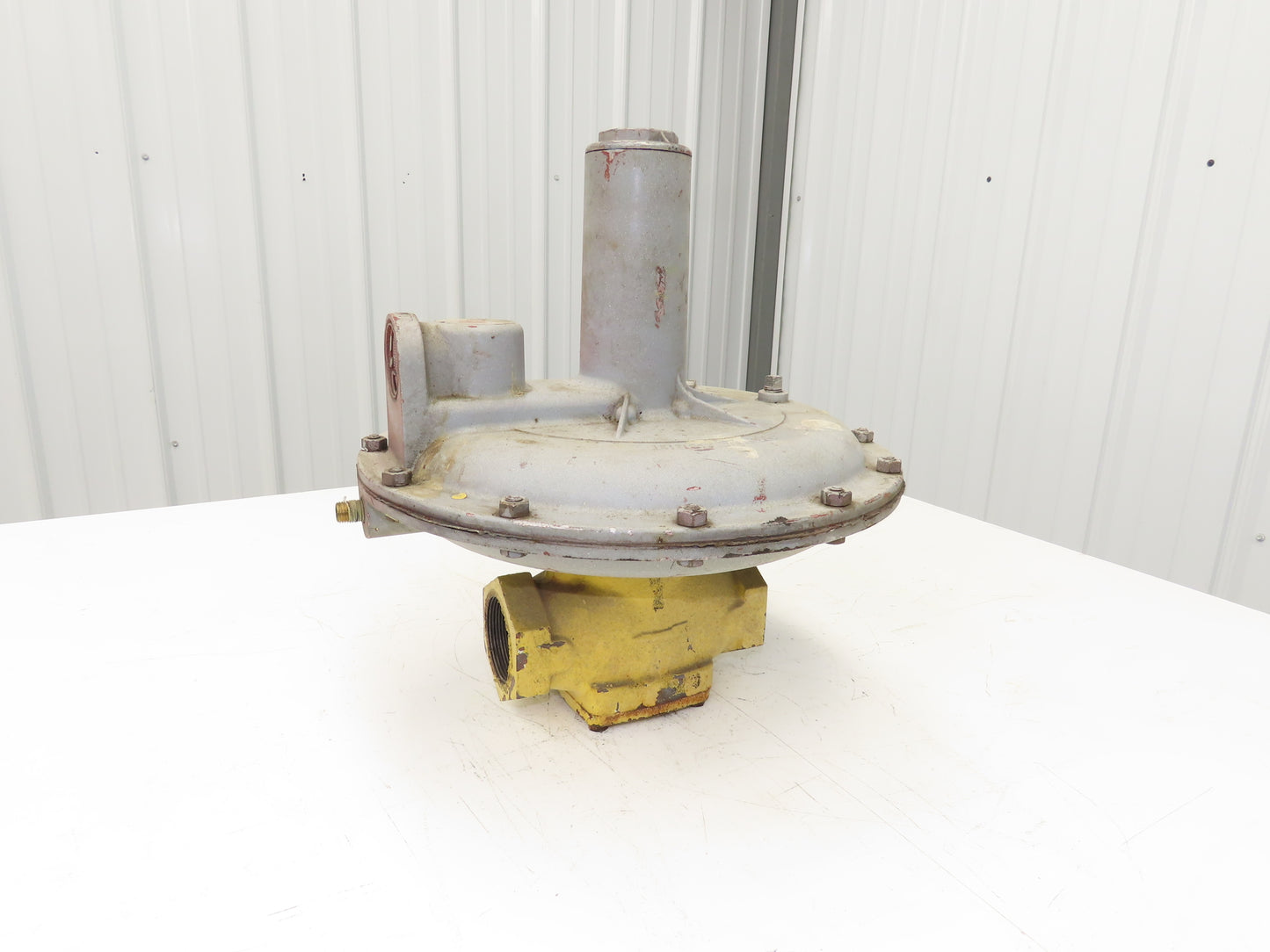 Equimeter 122-12 Gas Pressure Regulator 2" NPT 6-14" Spring