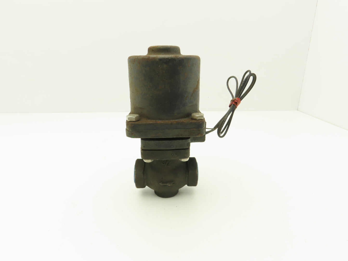 Magnatrol E129L63Z LIQ.CO2 Bronze Solenoid Globe Valve 3/4"npt 500psi 120V