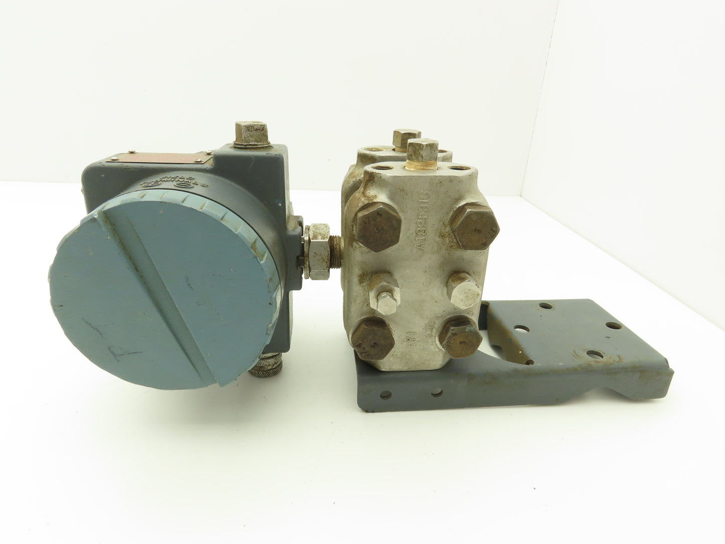 Foxboro 823DP-I3S1NM0-Y Pressure Transmitter 0-10"H2O 3000psi 12.5-65VDC