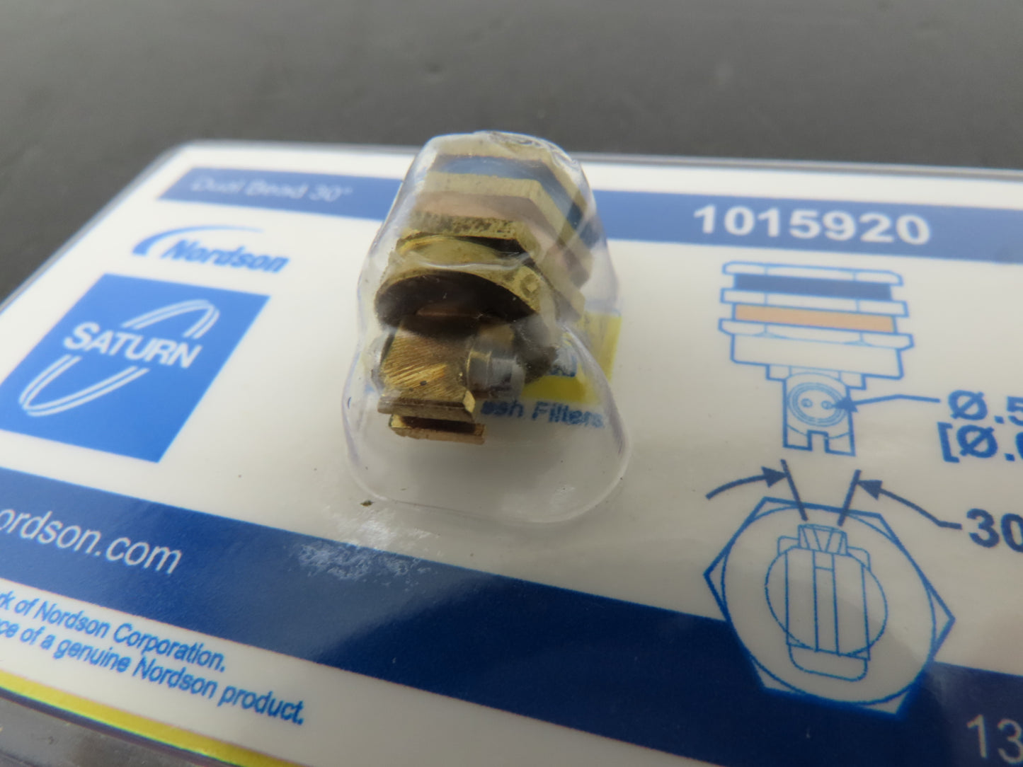 Nordson 1015920 90 Degree Nozzle Dual Bead 30° .51mm