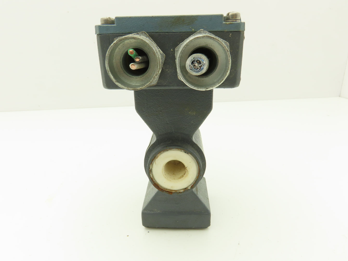 Foxboro 800HA-WCR-PJGFNA-A Magnetic Flowtube Meter 1/2" Line 740psi