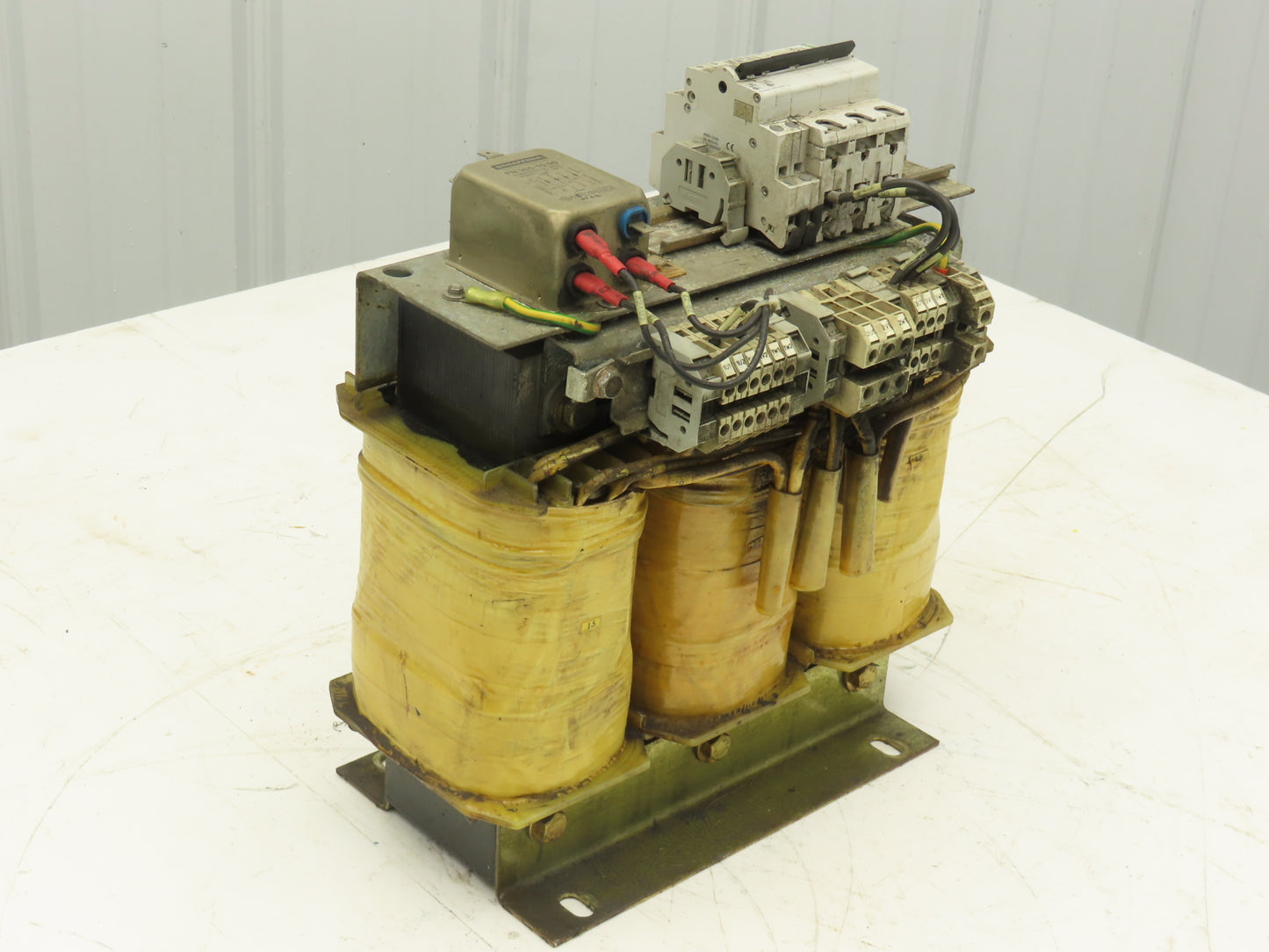 Siemens 4AP3095-0BE70-8Y Stepdown Power Transformer 3.72kva HV400/380V LV60/4.7V