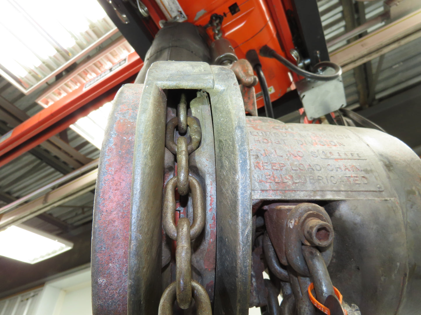 CM Cyclone Series 646 1-1/2 Ton 3000Lb Manual Chain Fall Hand Hoist 20' Lift