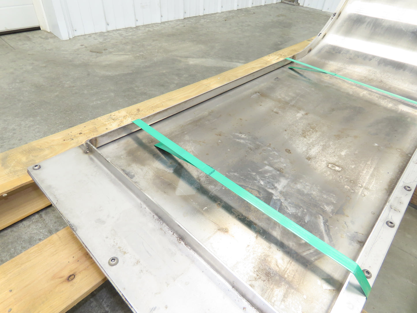 Puritan 16"W x 68"L Magnetic Belt-Free Incline Chip Conveyor 230/460V 3PH