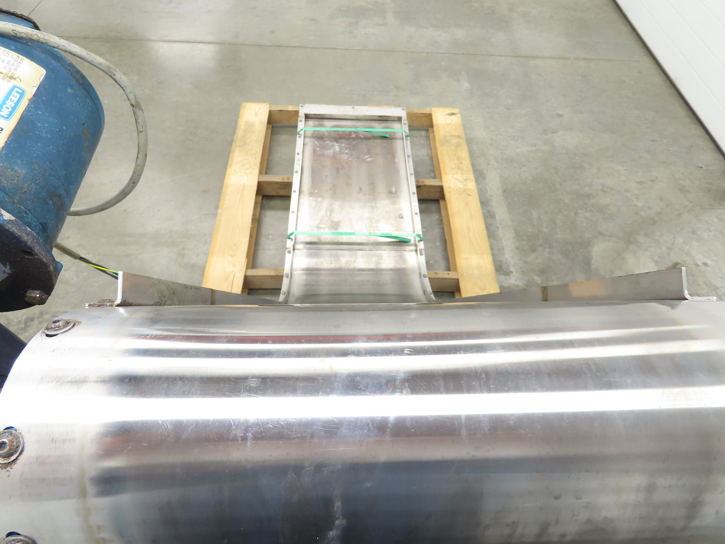 Puritan 16"W x 68"L Magnetic Belt-Free Incline Chip Conveyor 230/460V 3PH