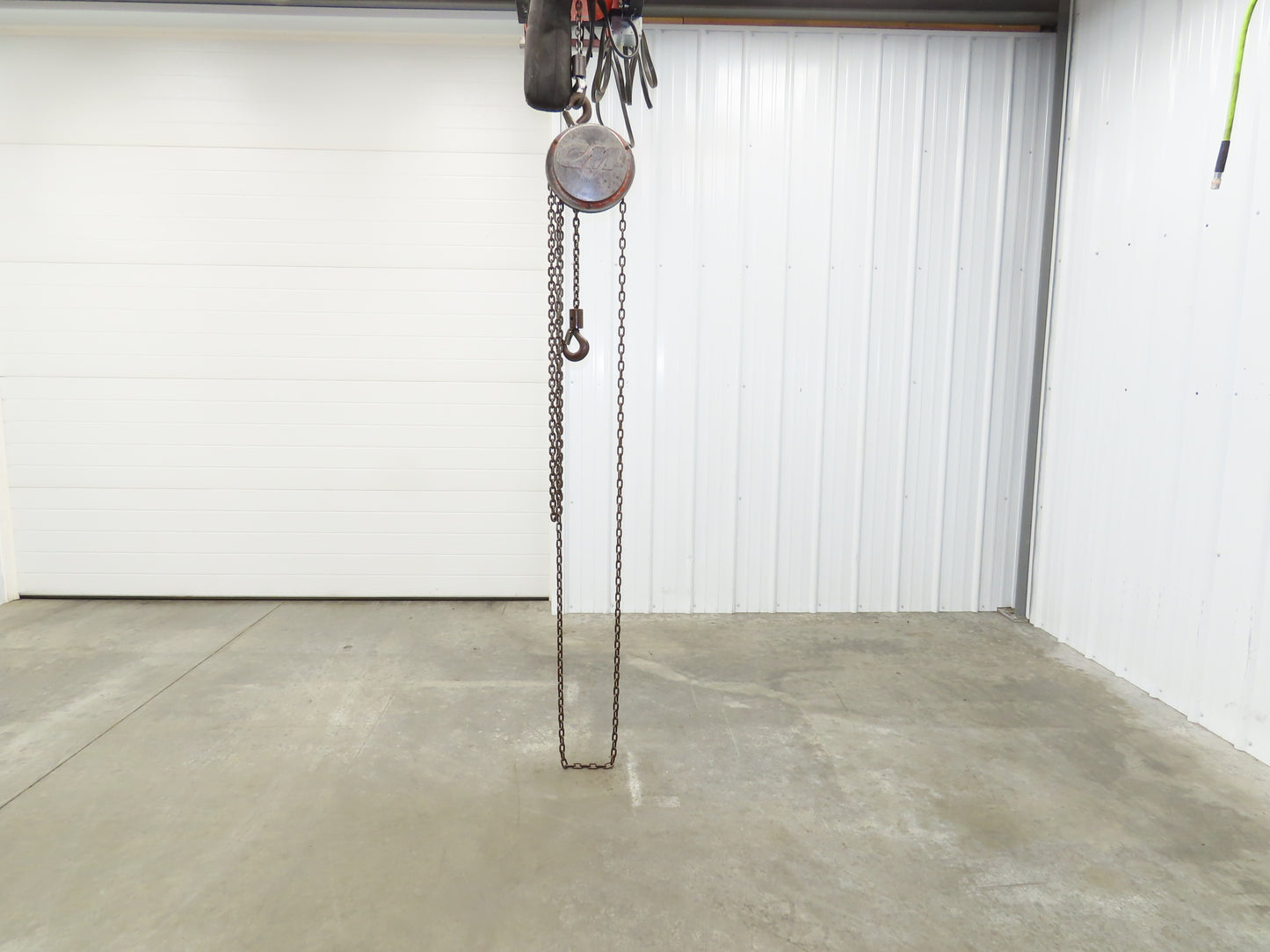 CM Cyclone 1 Ton 2000Lb Manual Chain Fall Hand Hoist 8' 6" Lift