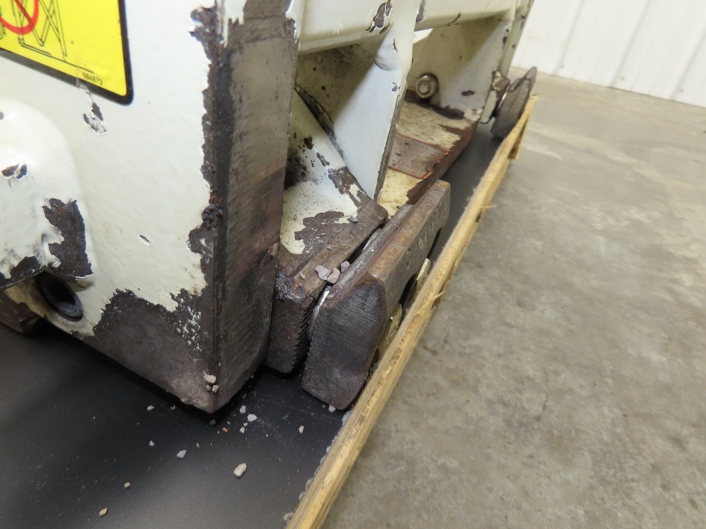 Cascade 35E-QPB-Q002 Forklift Push Pull Attachment 3500 LB Cap 48" Slip Sheet