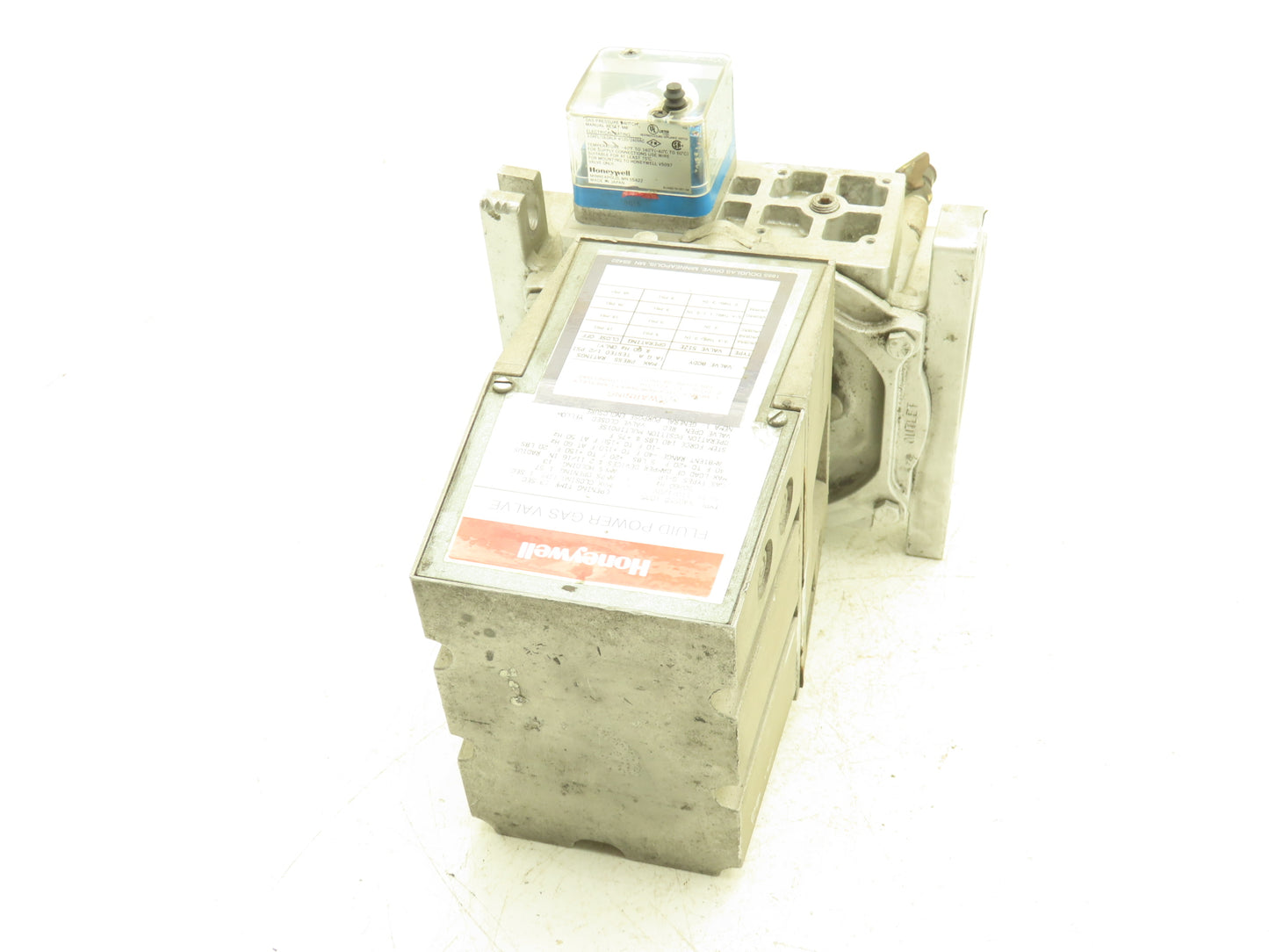 Honeywell V4055D 1035 Fluid Power Actuator 3" Flanged Gas Valve 120V