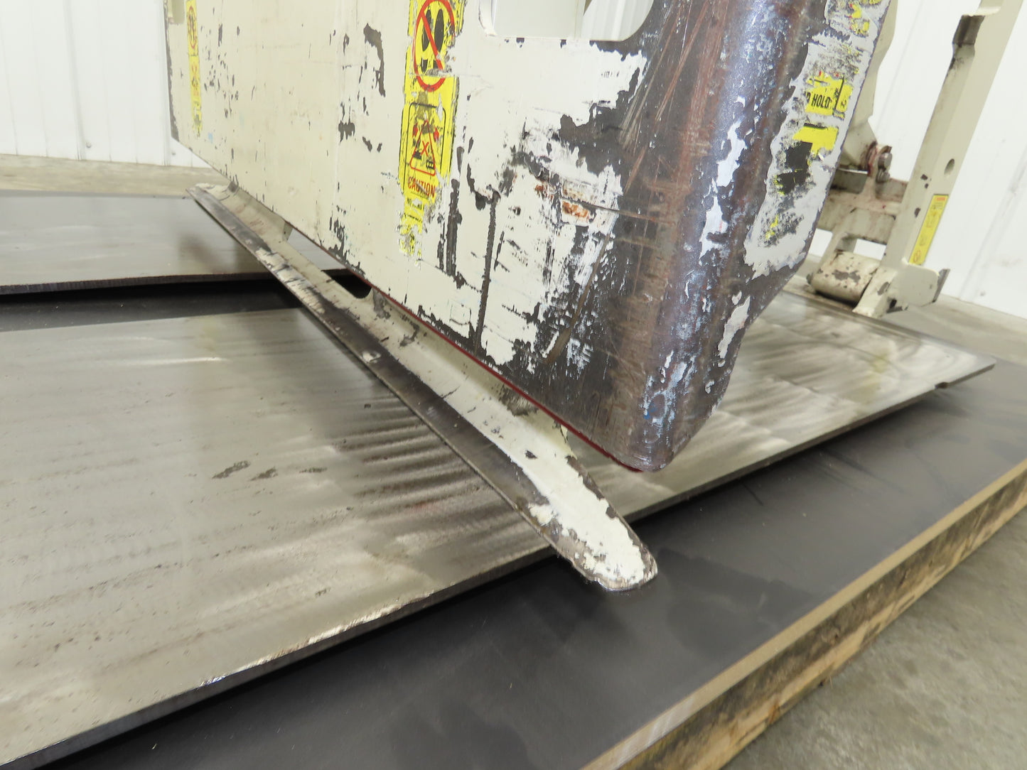 Cascade 35E-QPB-Q002 Forklift Push Pull Attachment 3500 LB Cap 48" Slip Sheet