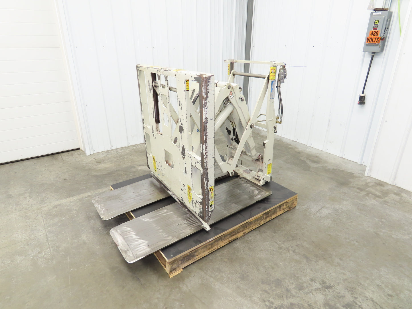 Cascade 35E-QPB-Q002 Forklift Push Pull Attachment 3500 LB Cap 48" Slip Sheet