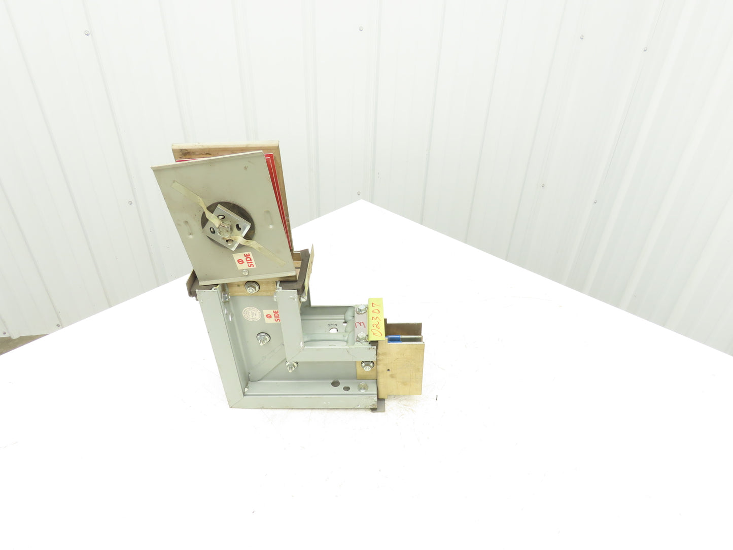 General Electric 02602307 AP1 Busway Spectra Series 90 Deg 3Ph 3 Wire 800A 600V