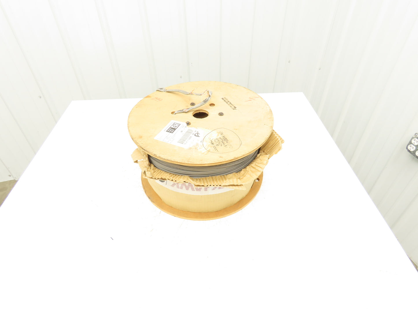 Mohawk TIA/EIA-568-A Cat 5 Unshielded Datatwist Cable 2x4 8-Pair 24awg 1000'