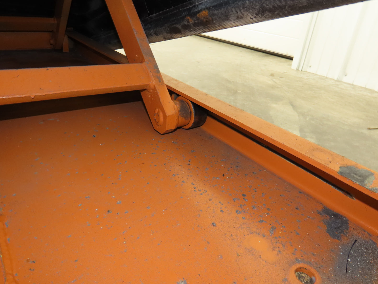 Airfloat Pneumatic Lift Tilt Table Tote Tipper 2000lbs 32° Degree 54x48" Top