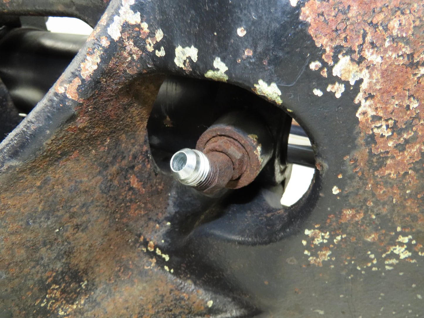 Hyster E60Z-33 Electric Forklift Rear Axle Dual Hydraulic Steering Assembly