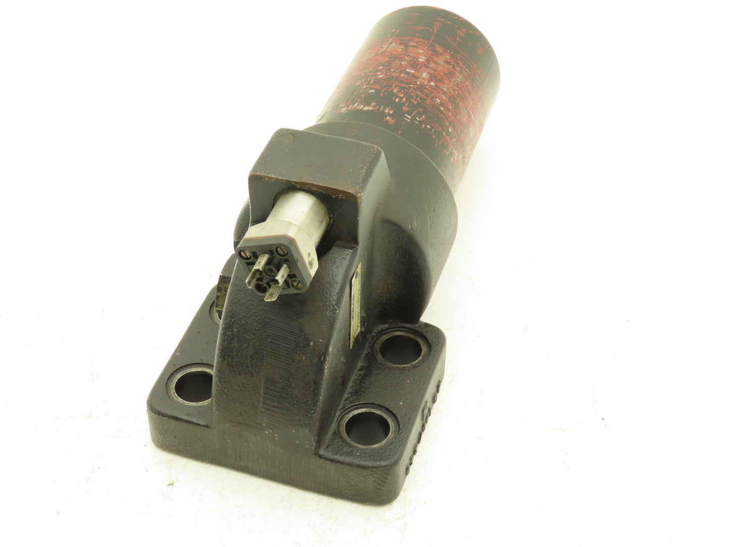 Hycon DFBNHC240AFE10C1.0/BYP-S0107H Hydraulic Filter 4-Bolt SAE w/Indicator