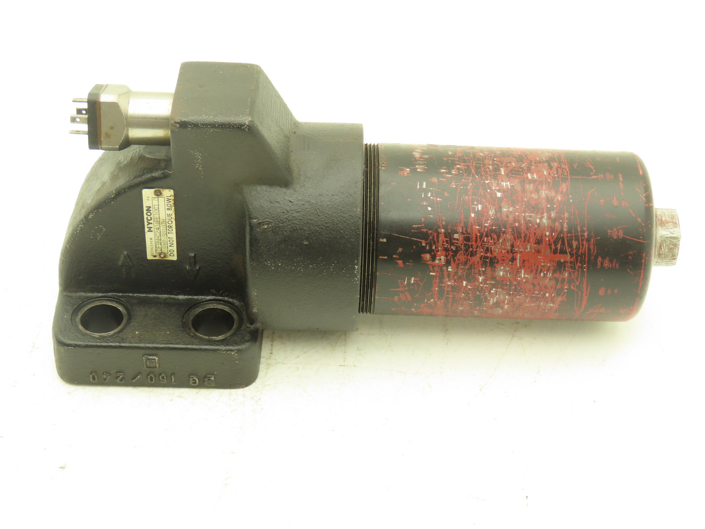 Hycon DFBNHC240AFE10C1.0/BYP-S0107H Hydraulic Filter 4-Bolt SAE w/Indicator