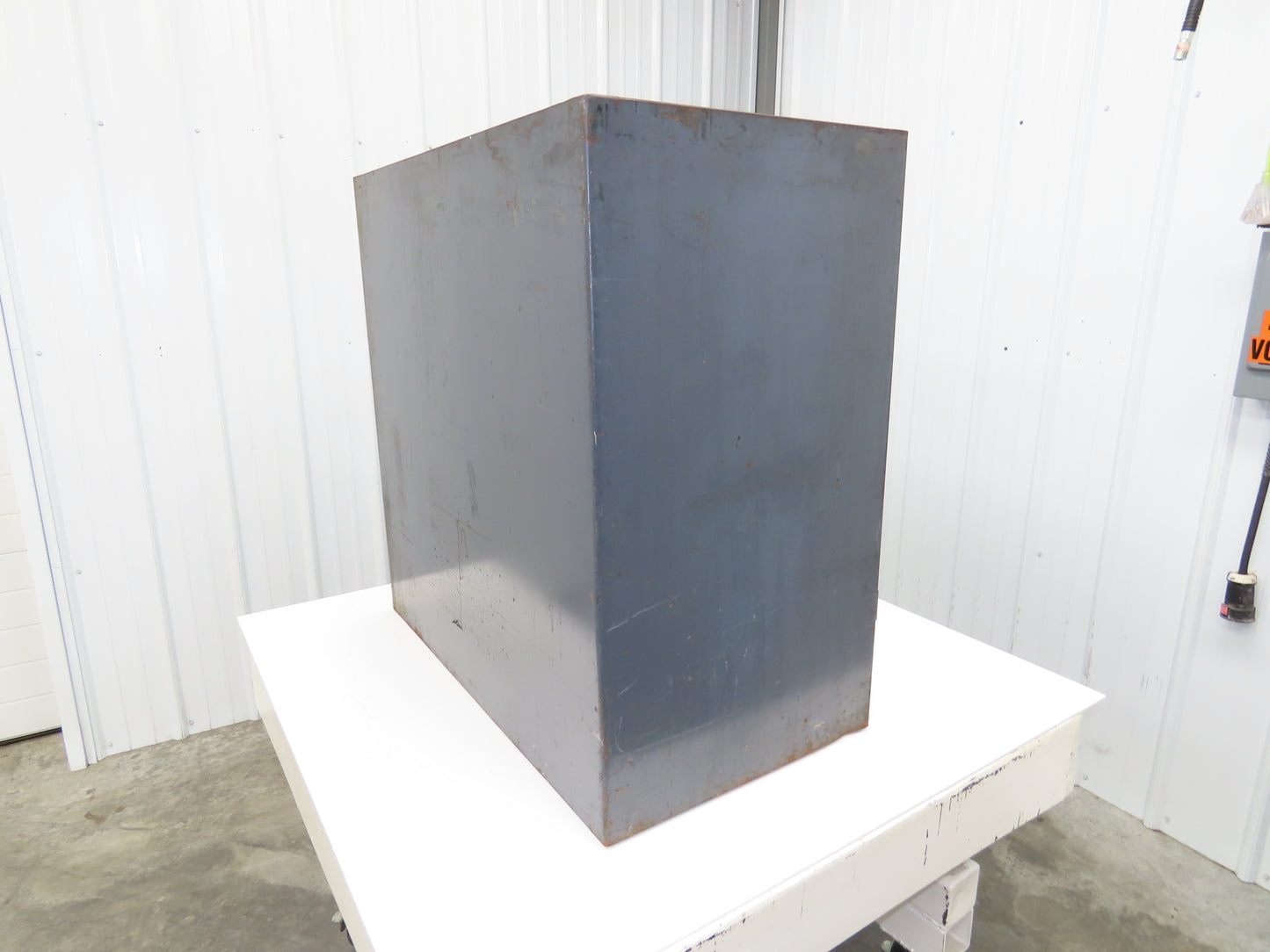 Strong Hold Extreme Duty 12 GA Counter-Height Cabinet 2 Shelf 36x20x36"