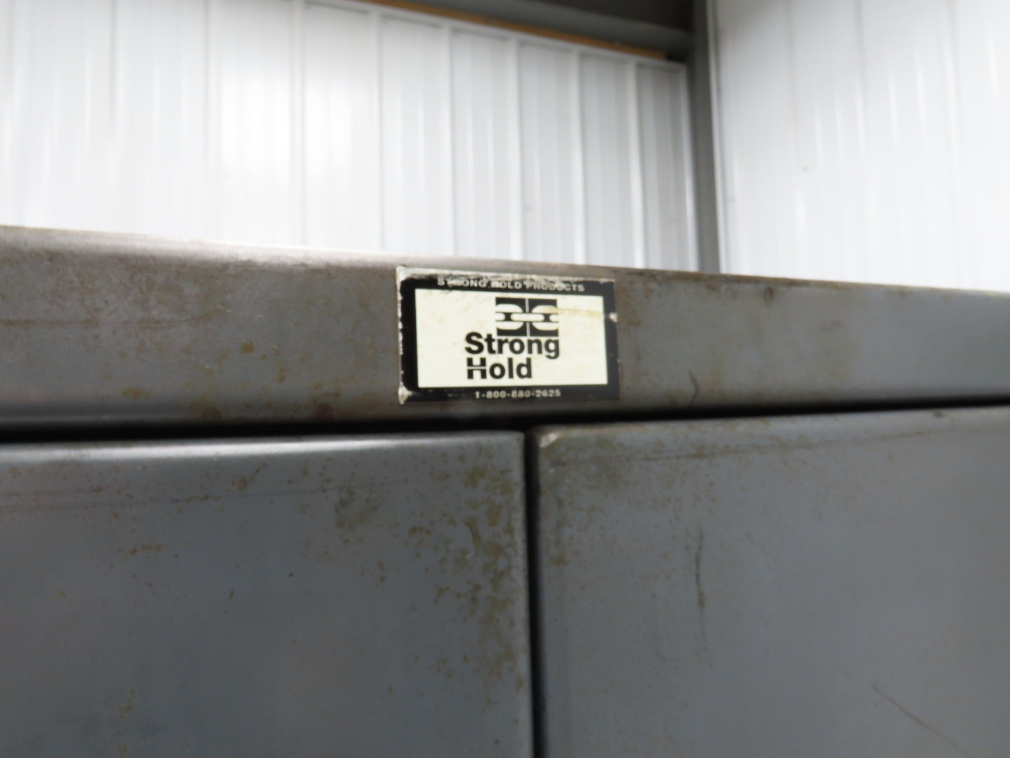 Strong Hold Extreme Duty 12 GA Counter-Height Cabinet 2 Shelf 36x20x42"